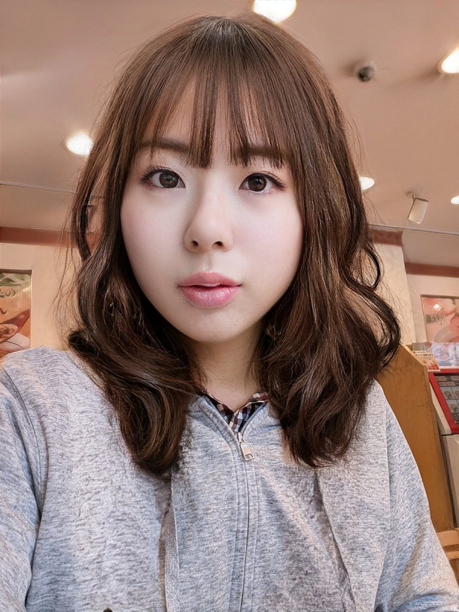 iguana_faceapp's tweet image. おはよ☀
昨日バレンタインコスを撮りたかったけど、残業になっちゃった🥲
バレンタイン投稿は、ちっくと待ってつかぁさい🙄
代わりにバレンタインをテーマに書いた小説を読んでみてね🍫
↓
チョコよりも苦くて甘いもの slib.net/104817

みなさん、よい一日を♥
#おはようイグたん
#faceapper