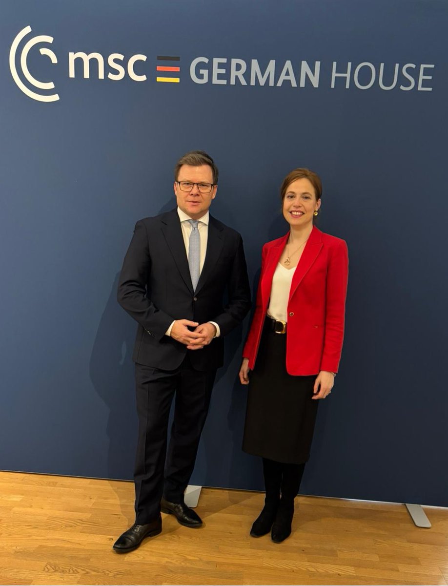 Alexandra de Hoop Scheffer tweet media