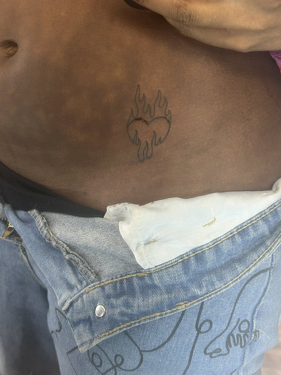 bemnia's tweet photo. got the flaming heart matching with my bestie @umkeala and the second one on my ankle✨ https://t.co/zZzQRkw3kS