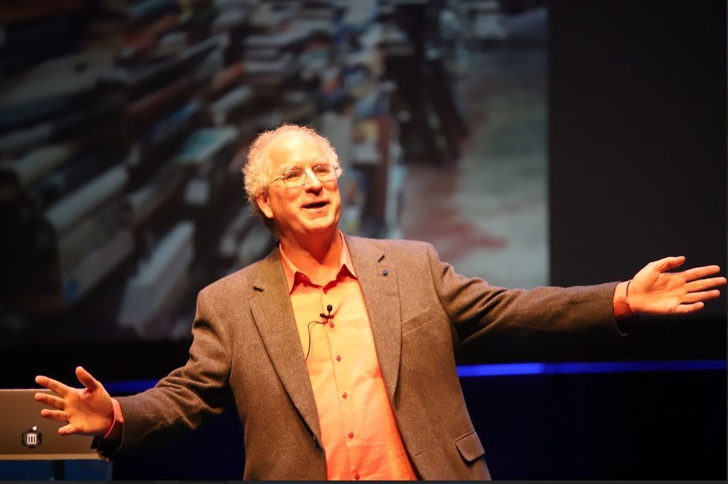 Internet Archive tweet media