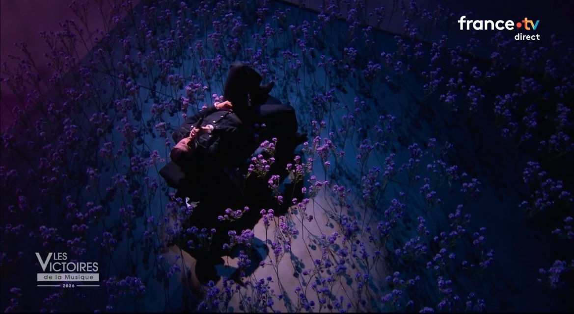 Le revoir performer en live nous avait tellement manqué à tous ! Bravo à lui pour cette prestation de qualité ! 

Quand il sera prêt et qu’il reviendra pour la suite de ses aventures on sera là mais on est pas prêts pour la dinguerie que ça sera 🥹🔥🤝

#PierreGarnier