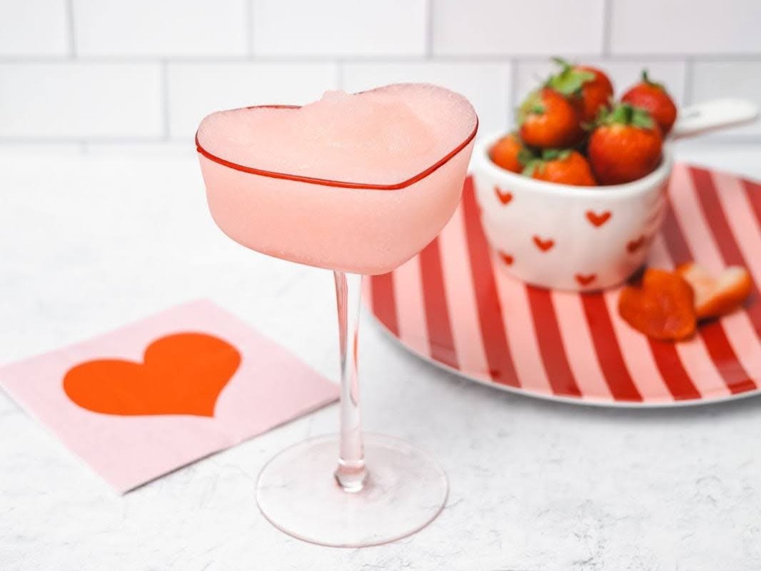 Kelvin Slush Co. tweet media