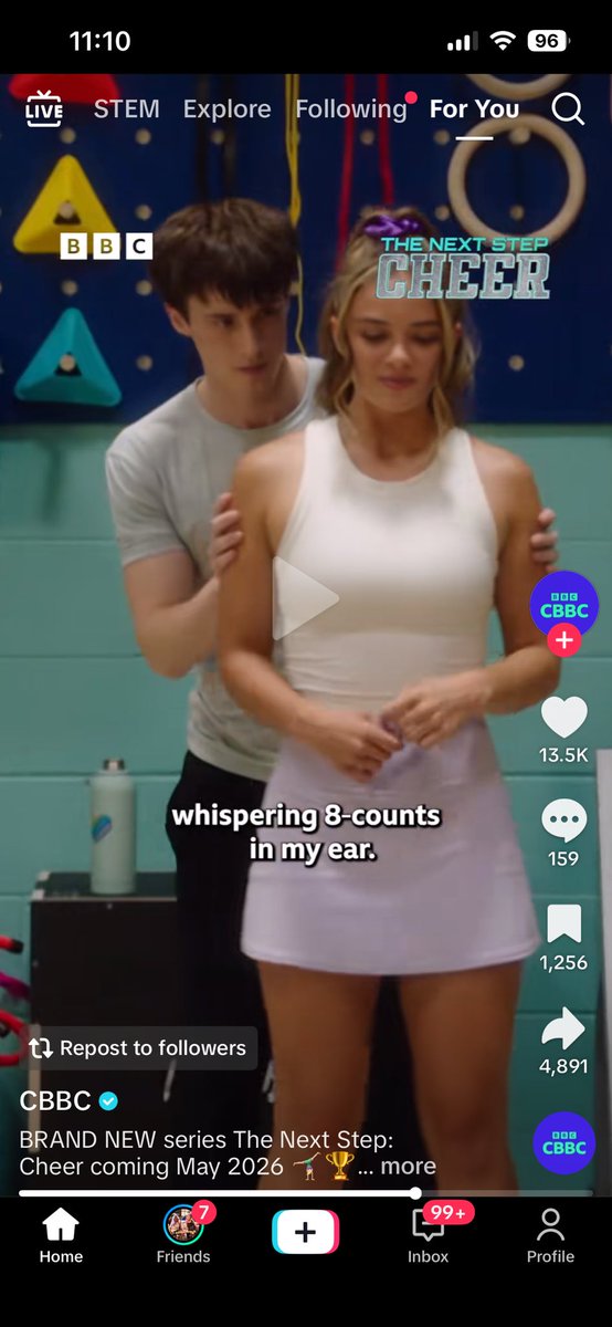 CRYINGGGGG LIKE WDYM CANT STOP THINKING ABOUT HIM WHISPERING 8 COUNTS IN YOUR EAR 😭😭😭