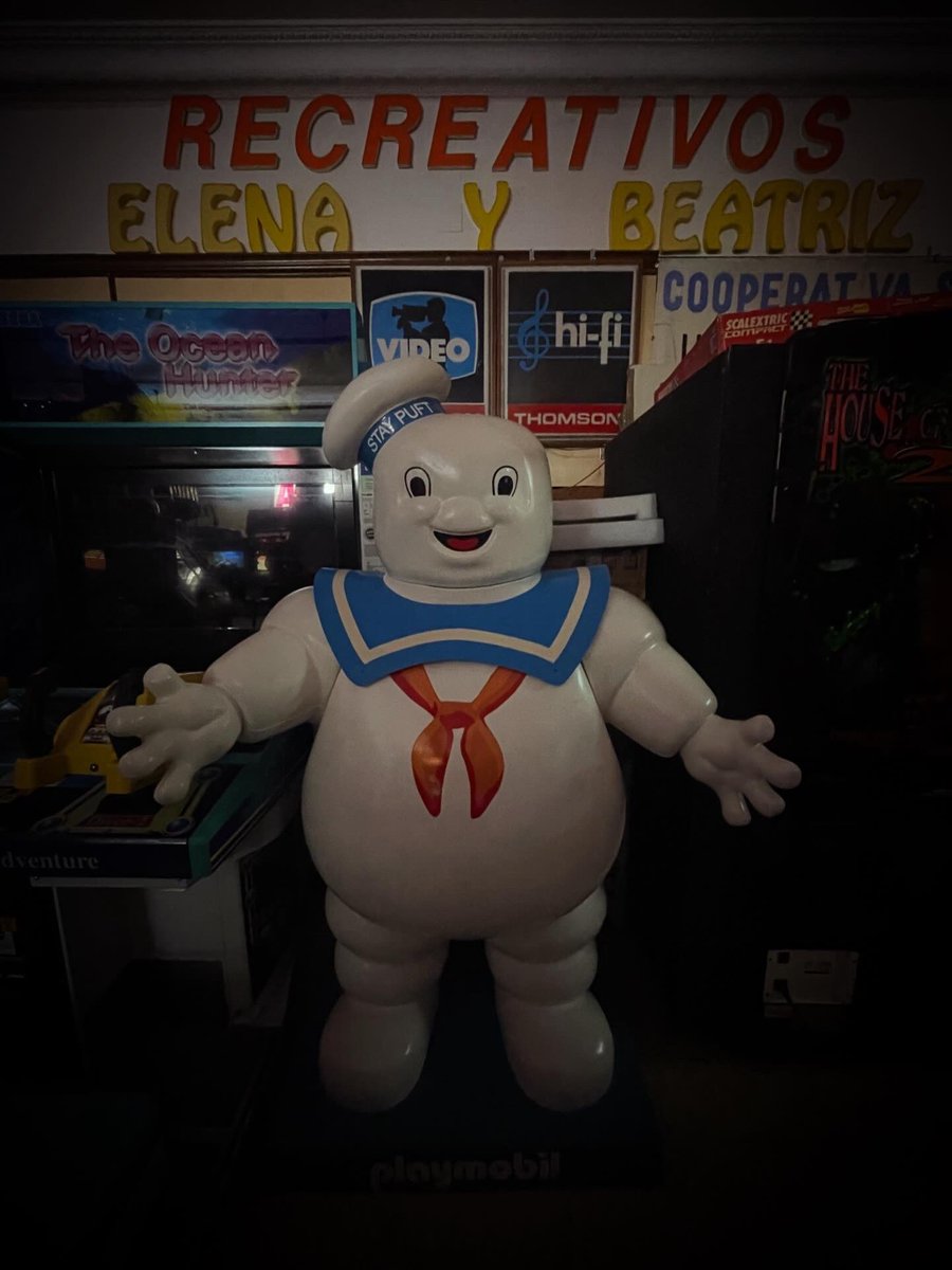 Ester ®️ Bazo tweet media