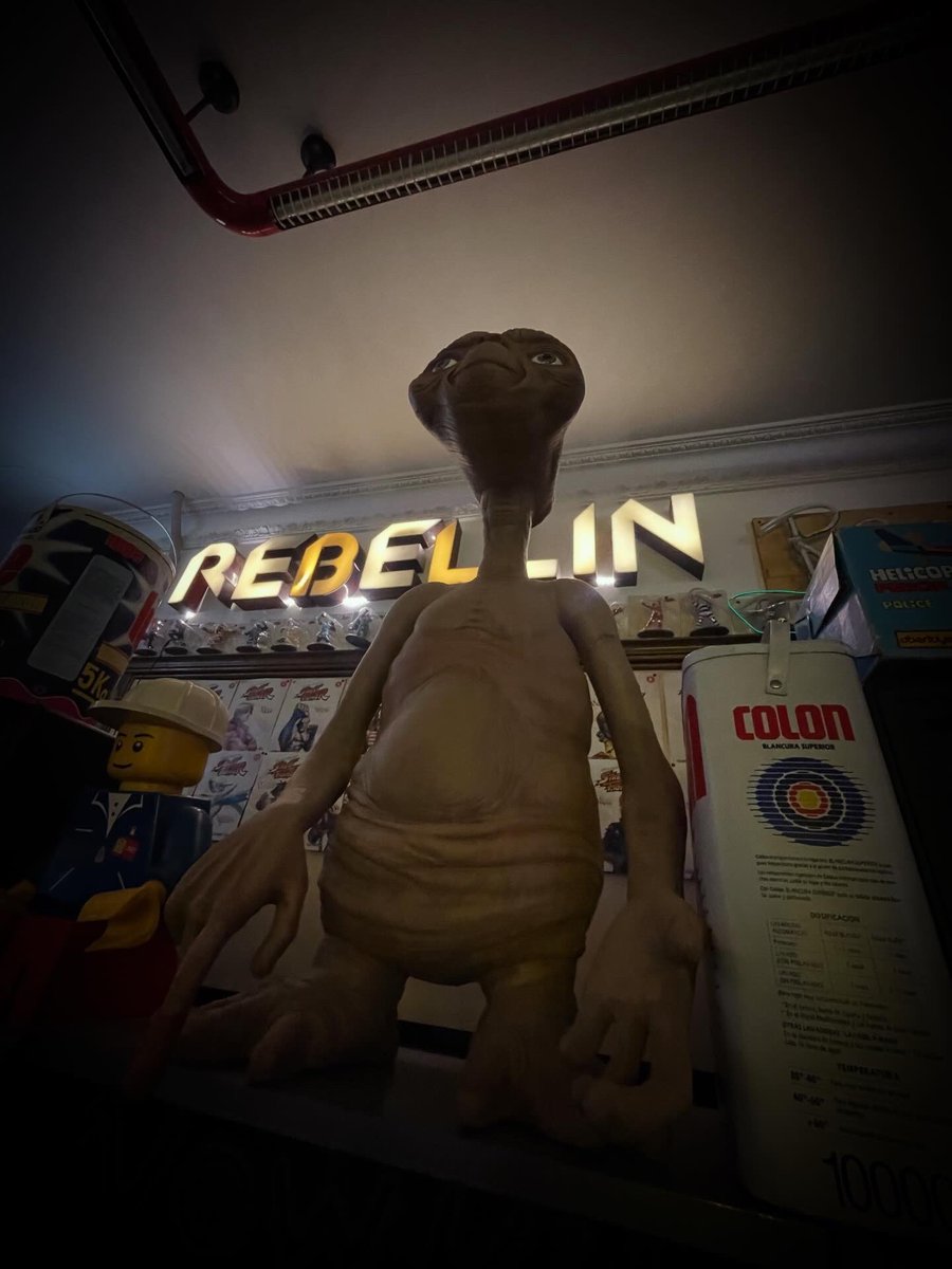 Ester ®️ Bazo tweet media