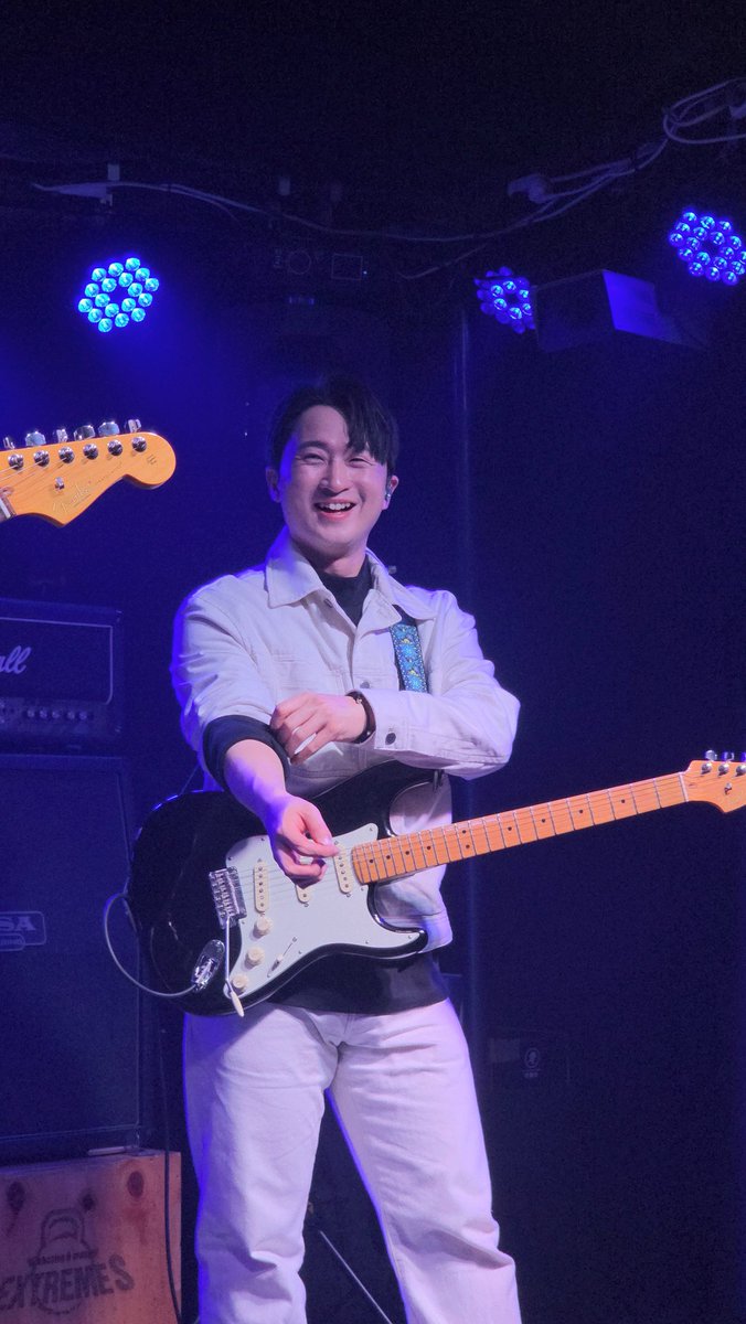 빨간 경철 줄까 파란 경철 줄까