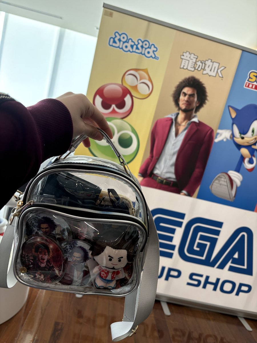 SEGAショップ行ってきました！

如くの紙類を少し購入したけど、いつも通り推しを自引き出来なかったので、後ほど交換募集しようと思います〜🎶