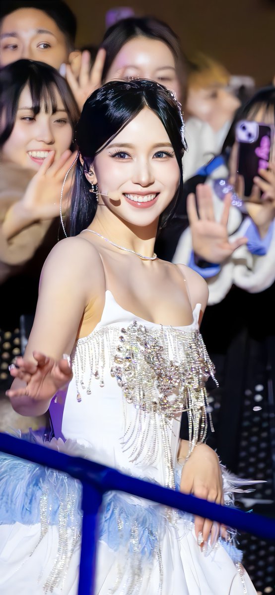 Mina at USJ. Part 6 FULL SCREEN WALLPAPERS. Go to my Google drive