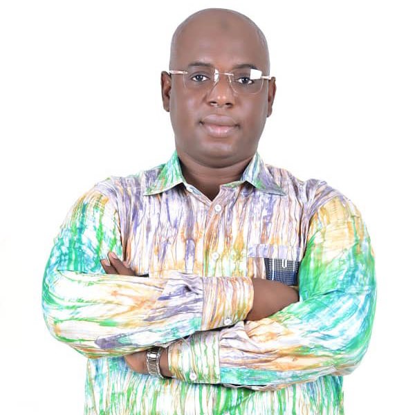 NÉ LE 14 FÉVRIER ❤️ UN VALENTIN NATUREL .

En ce jour d’anniversaire, mon cœur déborde de gratitude pour l’an passé et s’ouvre à l’avenir avec une foi renouvelée.

Merci Allah!