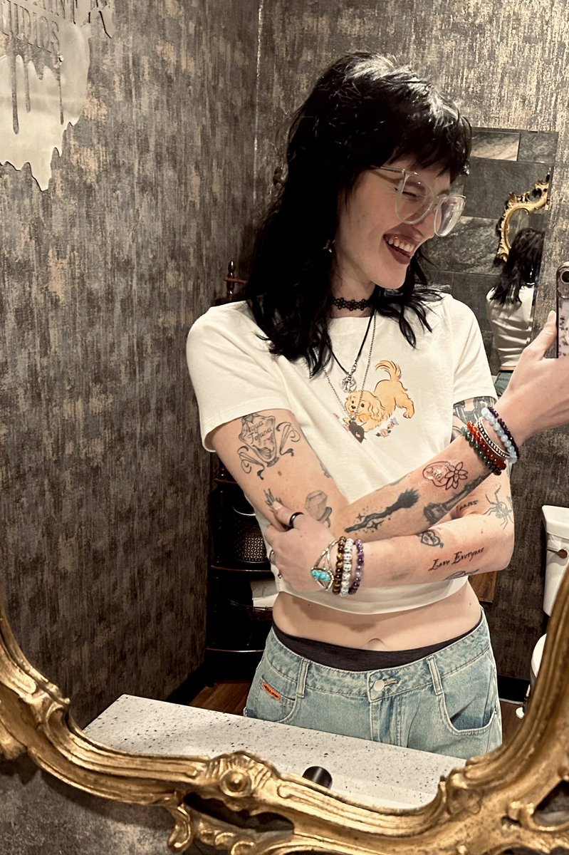 Reimbursement opportunity ‼️
$200 for my 2 new tats + tip today 🙌 
Good piggyyyyy $SunniDano 💋