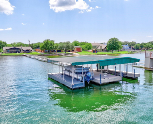 texasoutside's tweet photo. Possum Kingdom Lake Real Estate For Sale: SOLD - What do you call a possum trying to cross a road? https://t.co/aARY32DCq1 https://t.co/8WIQo6sDPZ