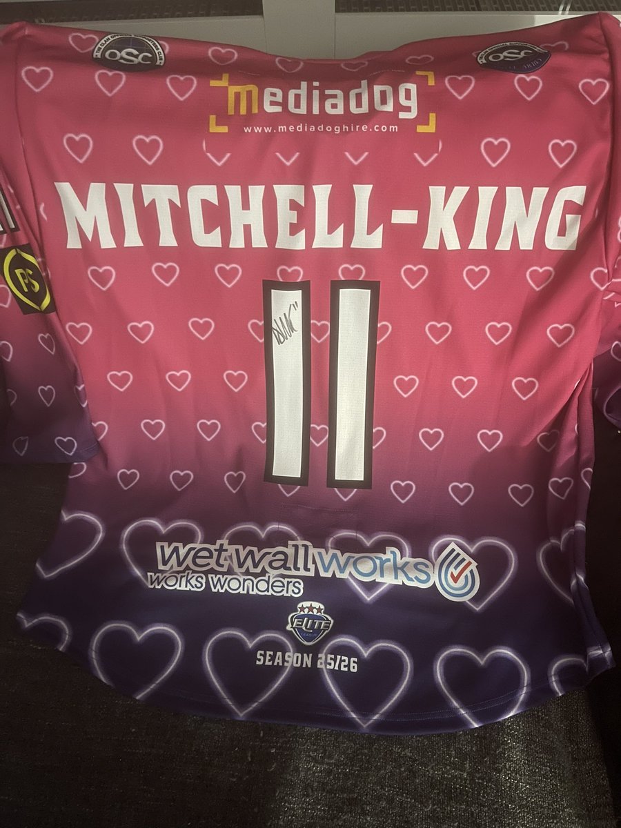 Jude0911 tweet media