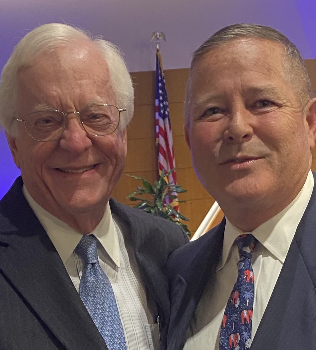 HedgeOut's tweet photo. Good event and learning experience at the Dallas FED, the Federal Reserve Bank of Dallas. The first 2026 Global Perspectives. President Logan opened the meeting with Stephen Miran, FED Board Governor and former Chairman of the Council of Economic Advisers, under President Trump https://t.co/uSvc2tTTNu