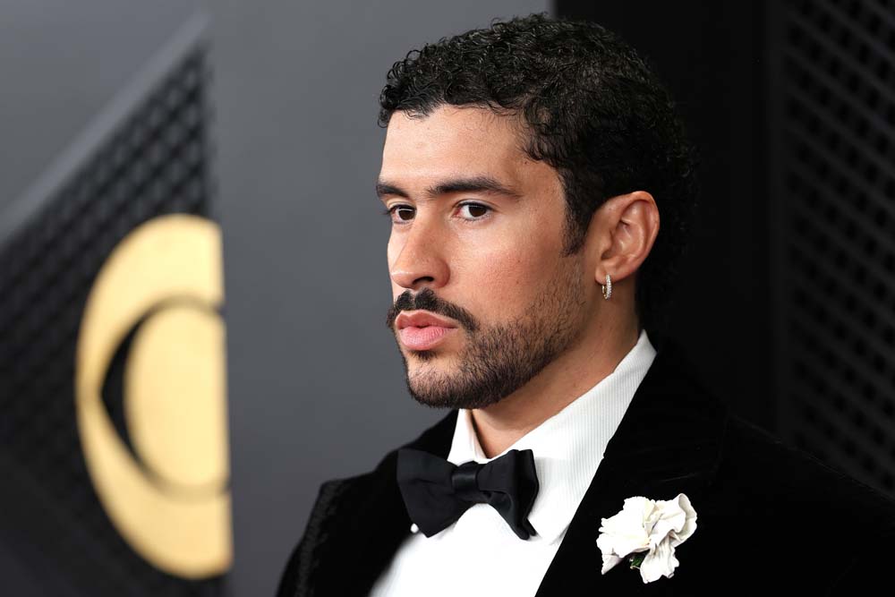 Más estadounidenses consideran que el artista puertorriqueño Bad Bunny representa mejor a Estados Unidos que el presidente, Donald Trump. #ImpactoLatino #BadBunny #Trump #estadounidenses