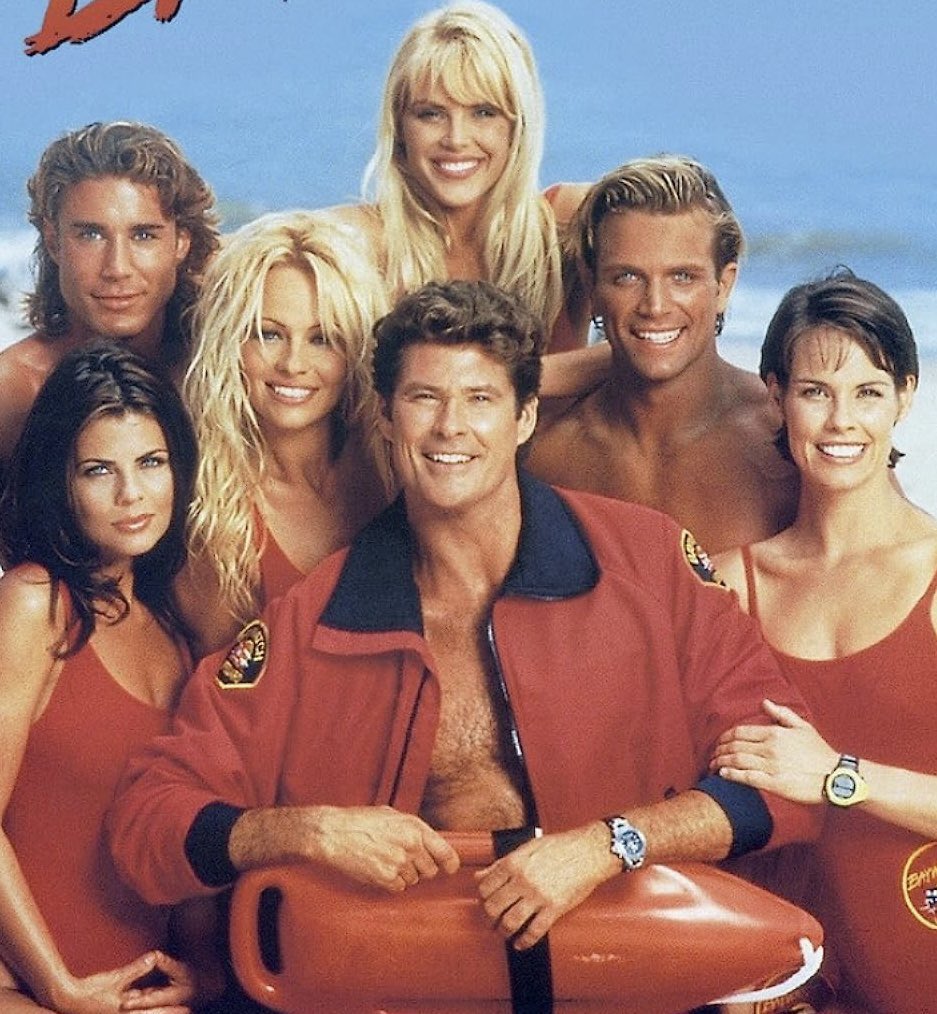 DiscussingFilm's tweet image. Stephen Amell has been cast as the lead in the ‘BAYWATCH’ reboot.