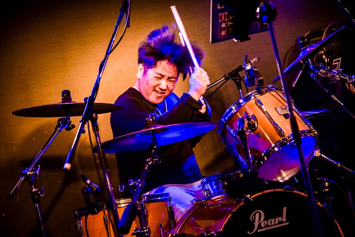 ドラム叩く時
変な顔しかしてないシリーズ

📷 <a href="/yu0110ki3535/">まえさこ</a>