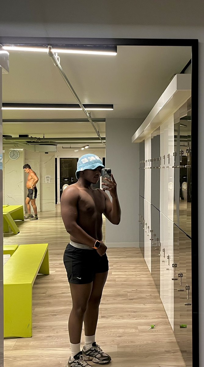 K A Y 💎 tweet media