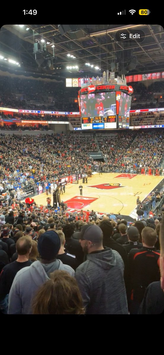 LutzBlaze's tweet photo. @ktomassoni1 Best game I’ve ever been to. https://t.co/KX0sDfuH2w
