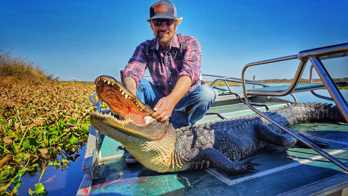 Blaine Anthony with his 2026 gator.
