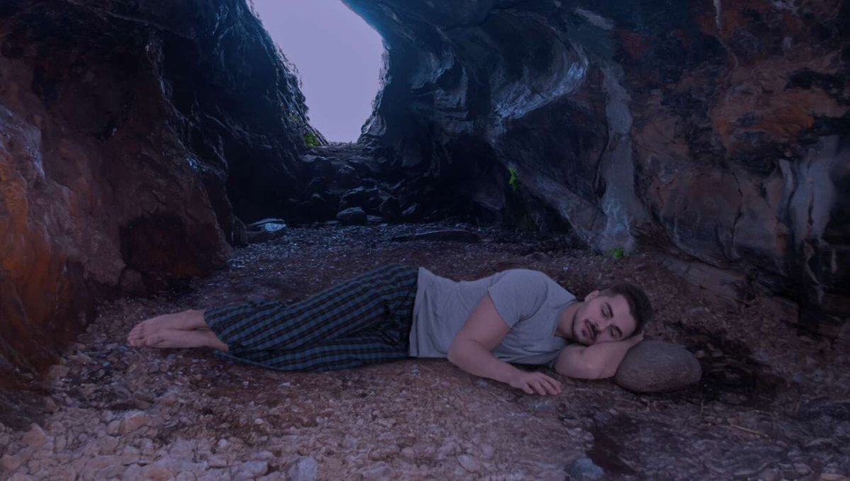 Husband Enters Annual Hibernation Period Between Super Bowl And MLB Opening Day buff.ly/UYDopbm