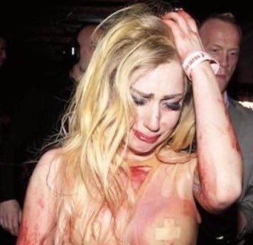 𝔩𝔞𝔲𝔯𝔢𝔫 🫀🥀 tweet media