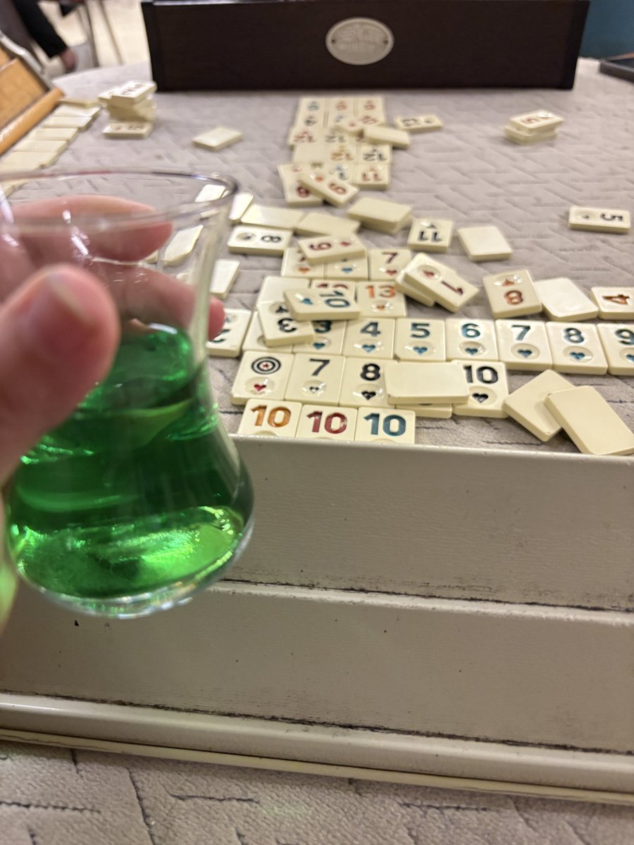 Aşkta kazanamayanların tesellisi