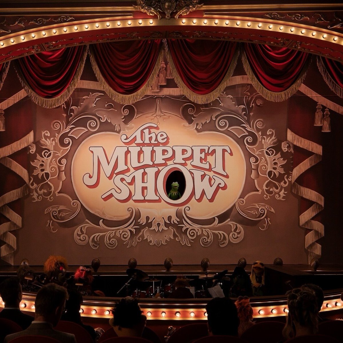 DTVANews's tweet image. It’s time to raise a glass to "THE MUPPET SHOW" special as it launched to a sucessful 7.58 Million views across it's first 8 days on Disney+ and ABC Network. 🐷🐸🐻🌈🍸

According Variety this sucessful viewership bodes well for a full season order.

#TheMuppetShow #TheMuppets