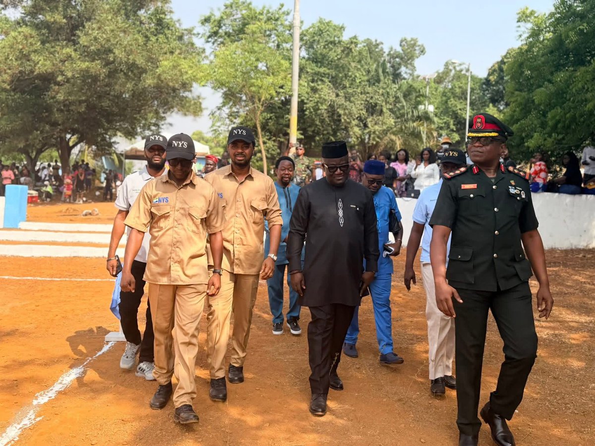 nys_sl's tweet photo. Empowering Sierra Leone’s Youth 🇸🇱 | NYS Batch 8

The National Youth Service (NYS) proudly celebrates the successful recruitment,  and completion of the 21-day intensive training programme by Batch 8 Corps Members at the Peace Mission Training Center. https://t.co/z2MVmKHhHi