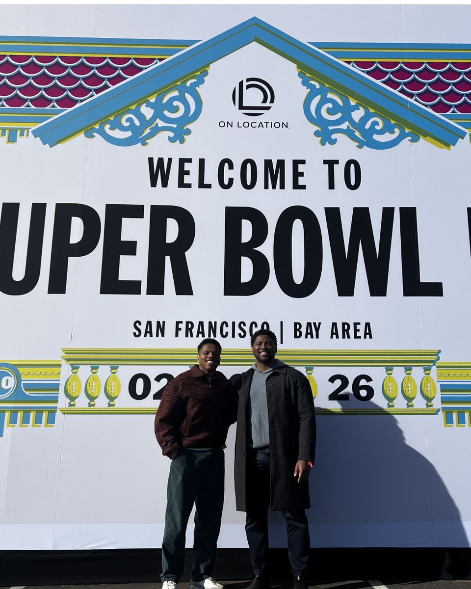 pattillmanfnd's tweet image. 🏈 #Super BowlLX was about more than the game. It was about legacy, service, and leadership.

Continue to support moments like this by visiting donate.ptf.org. 

#SuperBowlLX #PatTillmanFoundation #TillmanScholars #ServiceBeyondSelf