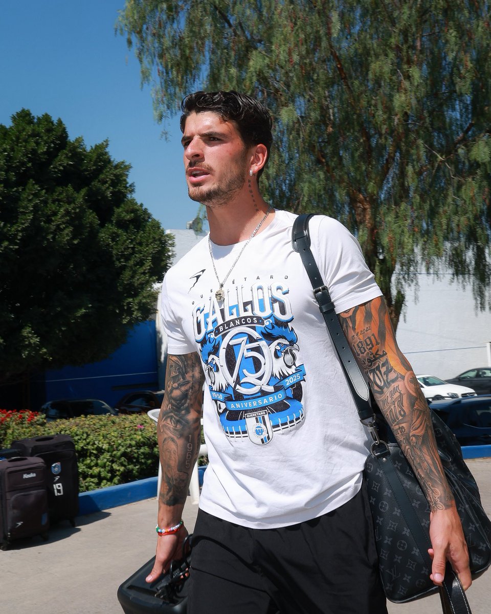 Club_Queretaro's tweet image. Próxima parada: San Luis Potosí 🚌

#ResetAzulyNegro