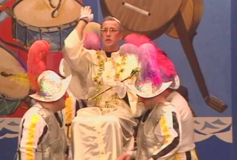 #COAC2026FINAL Sigo diciendo lo mismo que en preliminares....
En lugar de salir el Yuyu de Papa (cosa que se veía venir desde el principio), tenía que haber hecho un cameo el Libi de Papa...