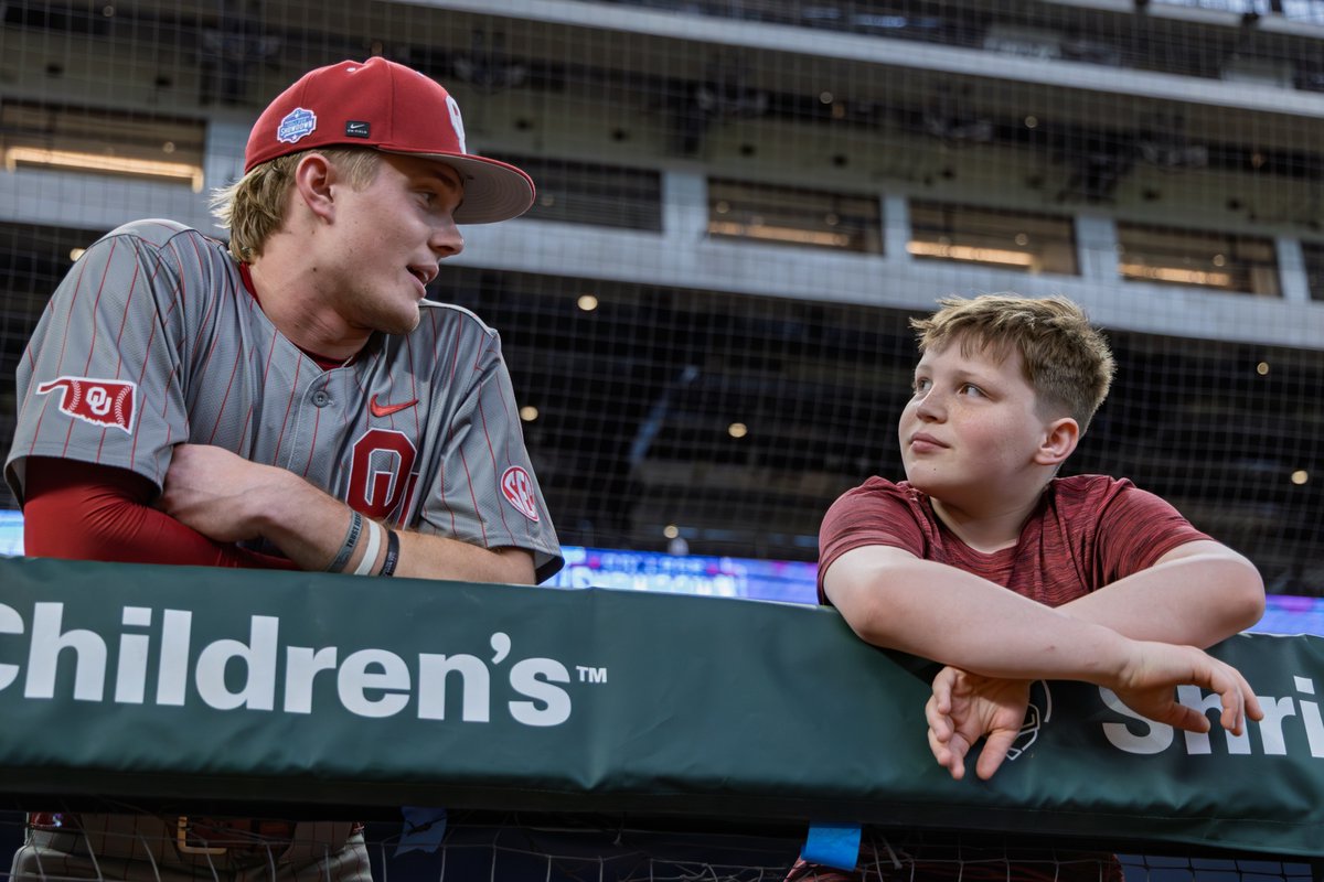 Shriners Children's College Showdown tweet media