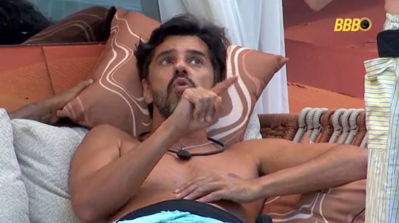 centralreality's tweet image. Ana Paula simplesmente DETONOU o Cowboy:

"Só eu sei a sacanagem que é isso, porque o meu grupo adversário arquitetou a minha expulsão, que sabiam que eu era muito reativa e que eu bebia (...) Você realmente acha que eu seria capaz de fazer isso? Isso passou na sua cabeça…