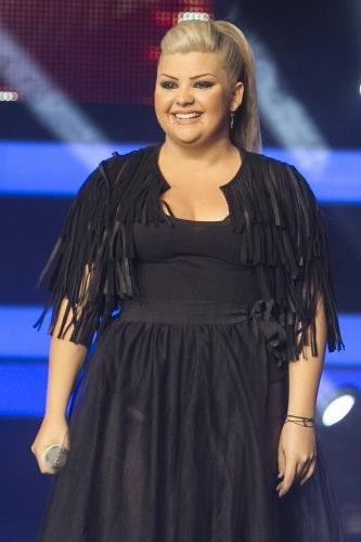 LinaFraou's tweet photo. ΤΙΑΝΟΡΑ = ΧΡΙΣΤΙΑΝΝΑ ΜΠΟΥΝΙΑ ΑΠΟ το voice  #singforGreece https://t.co/LEEhA4W4Tp