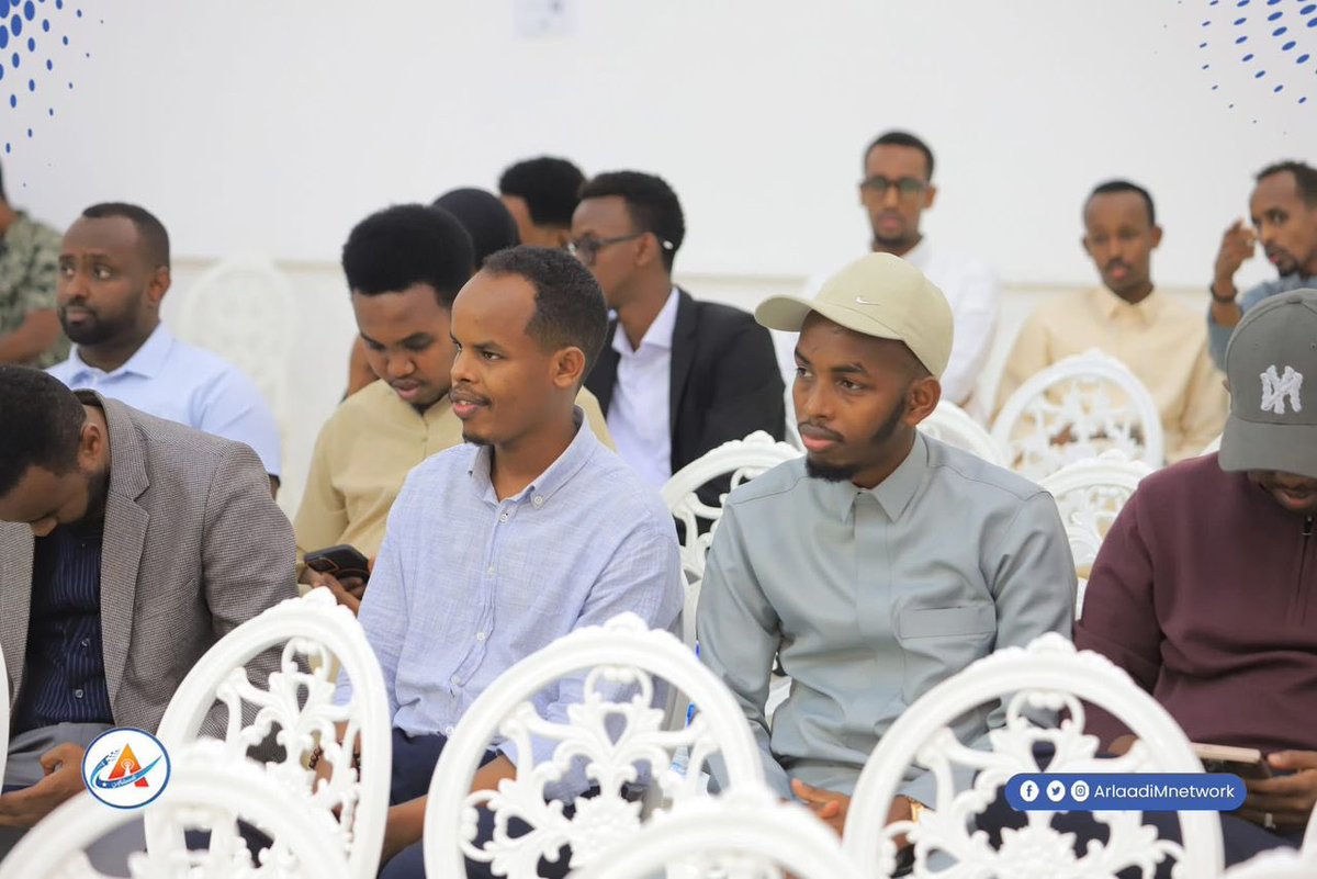 ArlaadiMnetwork's tweet photo. ⚡️UPDATE: In #Mogadishu, @SaldhigSI, a newly established think tank founded by former national security advisor @XuseenMacallin, unveiled a report warning of “The Strategic Nexus Between #AlShabaab and #TheHouthis and Its Implications for the Region and Global Security.” The study highlighted how coordination between the militant groups could escalate attacks across East Africa and pose broader threats to global security, calling for stronger international vigilance.

https://t.co/5z5u4xmepL