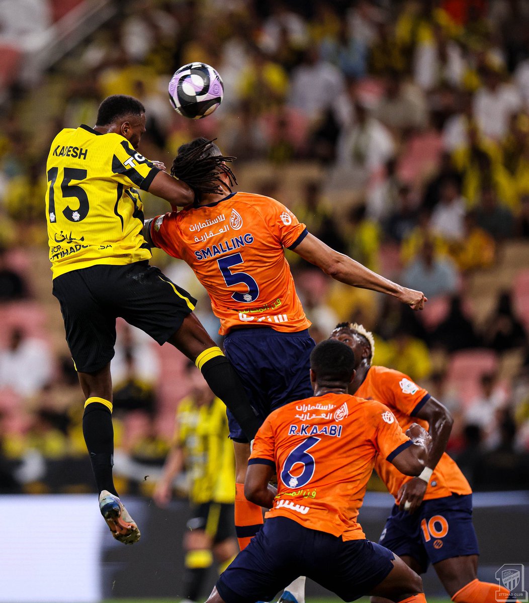 H_kadesh's tweet image. الف الف مبروك يانمور 💛🖤 
مبروك اخواني اللاعبين 
والقادم أجمل بإذن الله 🙏🏻
#الاتحاد_الفيحاء
 #دوري_روشن_السعودي