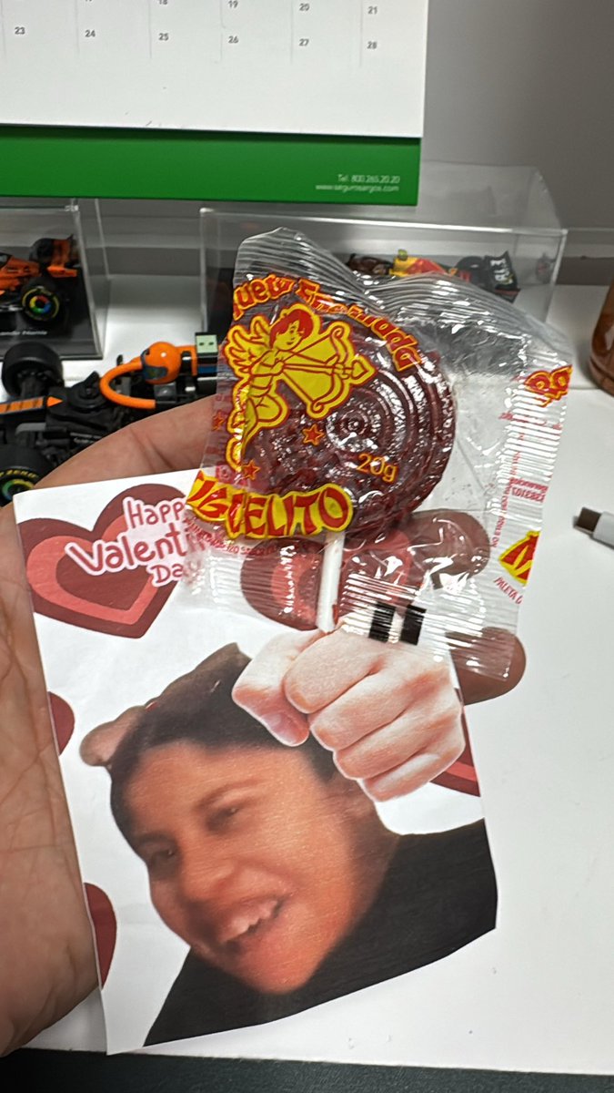 Queriendo ligarme al de sistemas para que me ayude con el Oracle