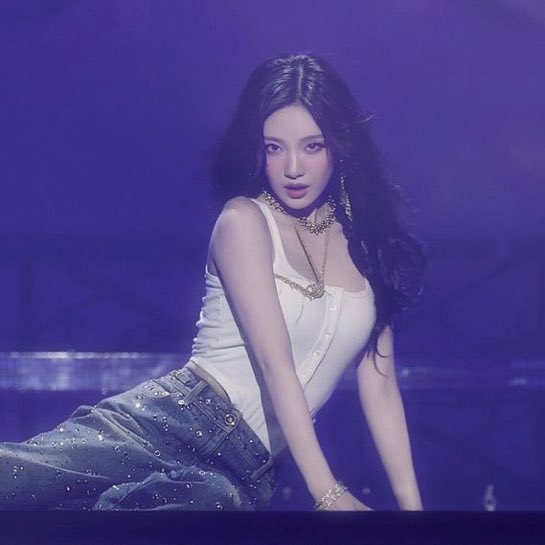 ningning tweet media