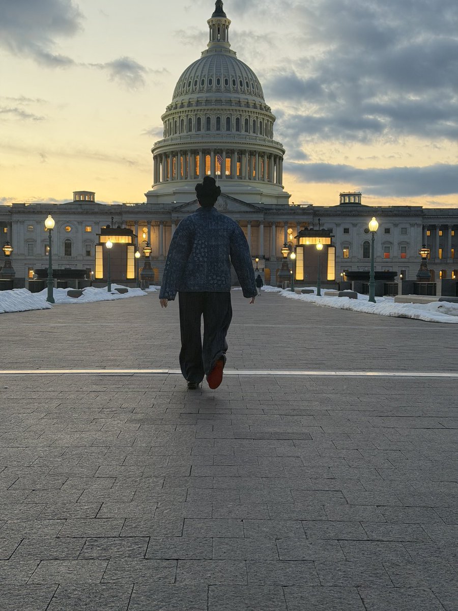 Nekolle Eddie tweet media