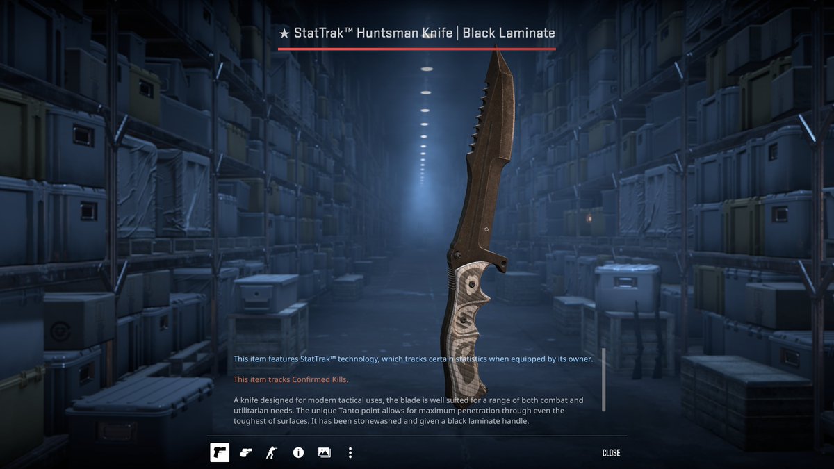 PieNappl3's tweet photo. it might not be the best but its the first time i open a knife from a case! :D YIPPEEE https://t.co/lDlocI3Qcr