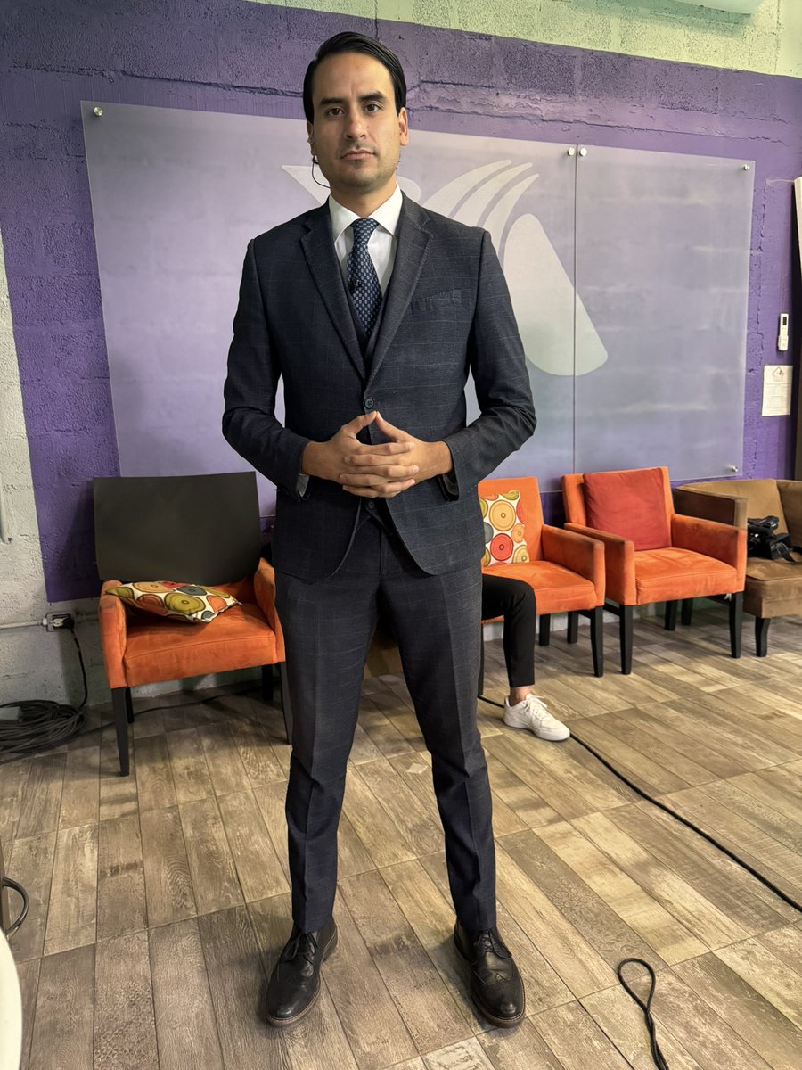 🗞️ Tenemos todas las noticias de #Morelos en vivo desde #Cuernavaca 

Hechos Meridiano 
2:30 p.m. x Azteca Uno

ADN Noticias Morelos 
8:00 p.m. x 1.2 TV abierta

<a href="/AztecaMorelos/">TV Azteca Morelos</a>