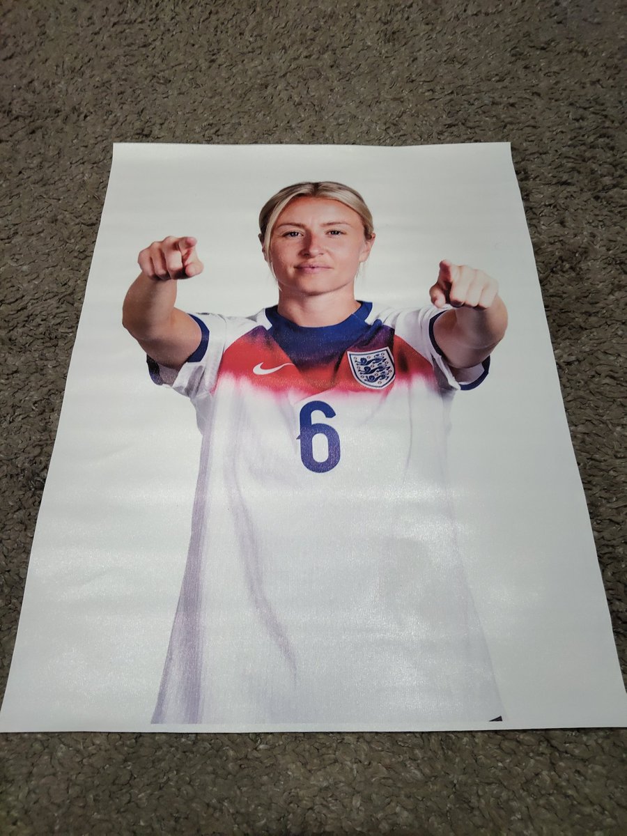 New London Lionesses FC (talks football) tweet media