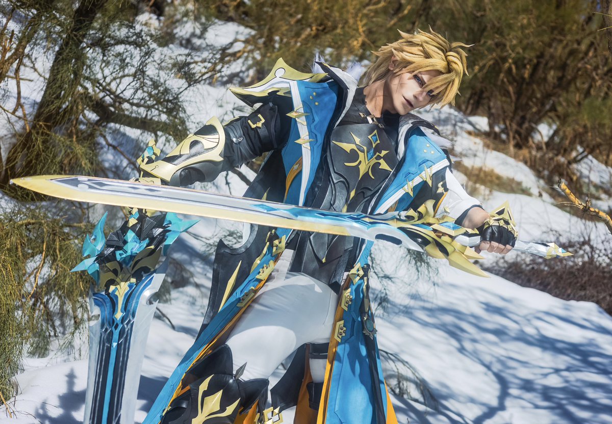 Taryn_Cosplay's tweet image. “Standing unshaken by the thousand winds!” - #VARKA “The Legend” 💛

Celebratig the “Luna V” event, showing up, finally at best, my latest and super ambitious project for @GenshinImpact 
.
#GenshinImpact #VarkaTheLegend #TarynCosplay #GenshinLunaV