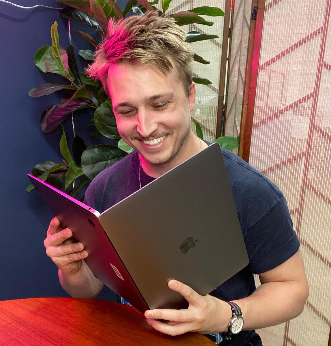 Today's the day I read the internet.