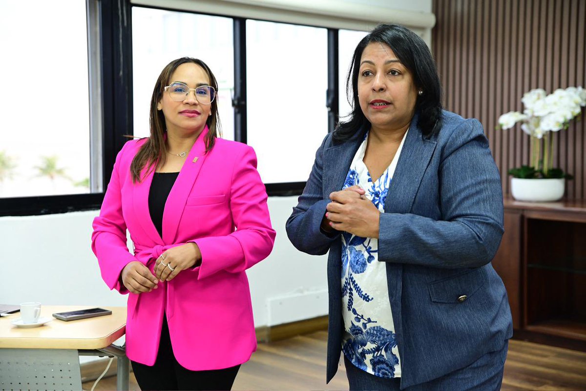 Universidad del Caribe tweet media