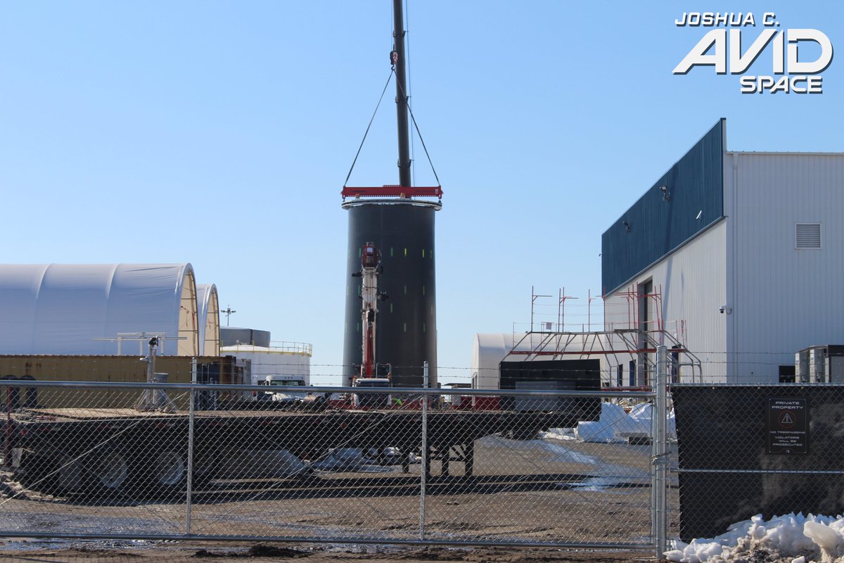 Avid Space tweet media