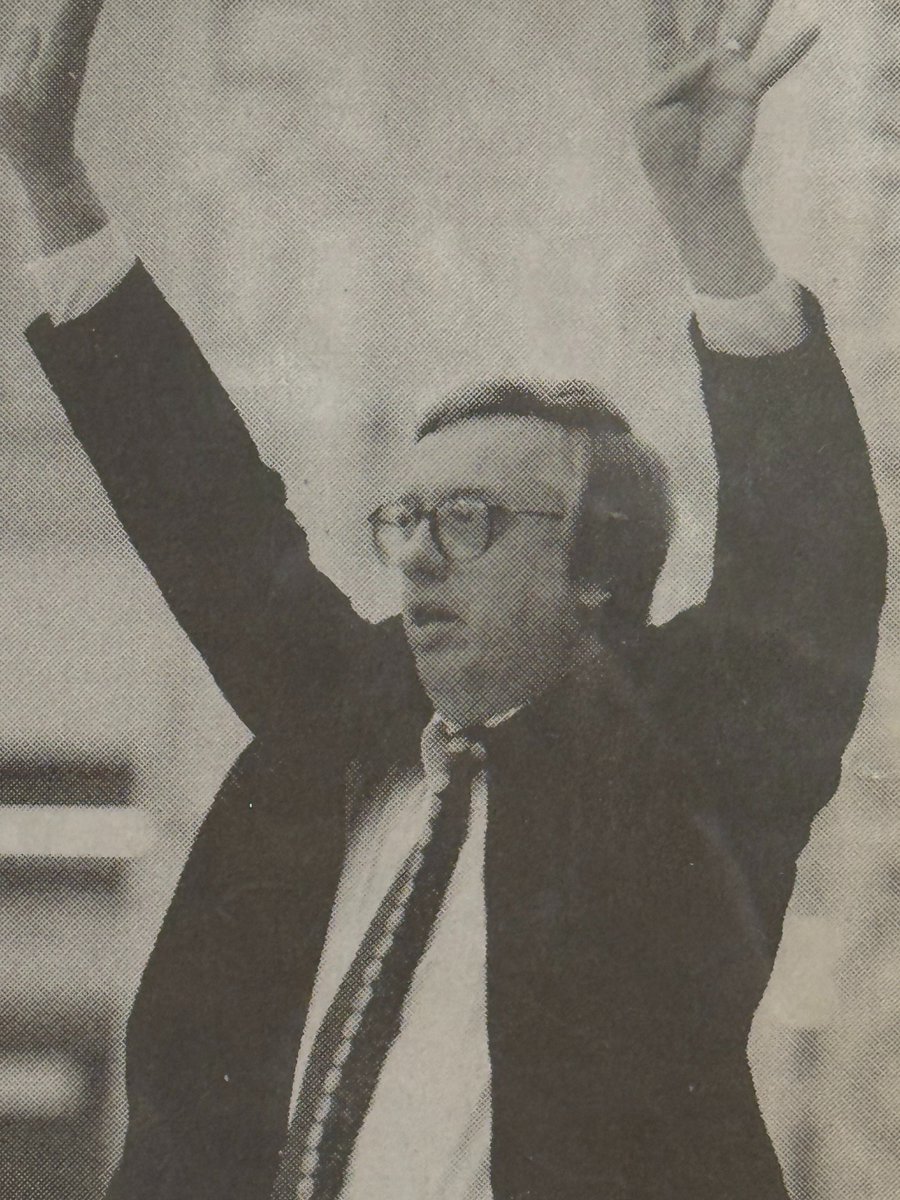 #FlashbackFriday to 2026 inductee Bob Punter!

The legendary <a href="/AthleticsValpo/">Valparaiso Athletics</a> coach stopped by this week to drop off memorabilia for his personalized HOF display 👔🏀

In 18 seasons at Valpo, Punter led the Vikings to a 302-117 record, 9 sectional titles, 2 regionals, a semi state