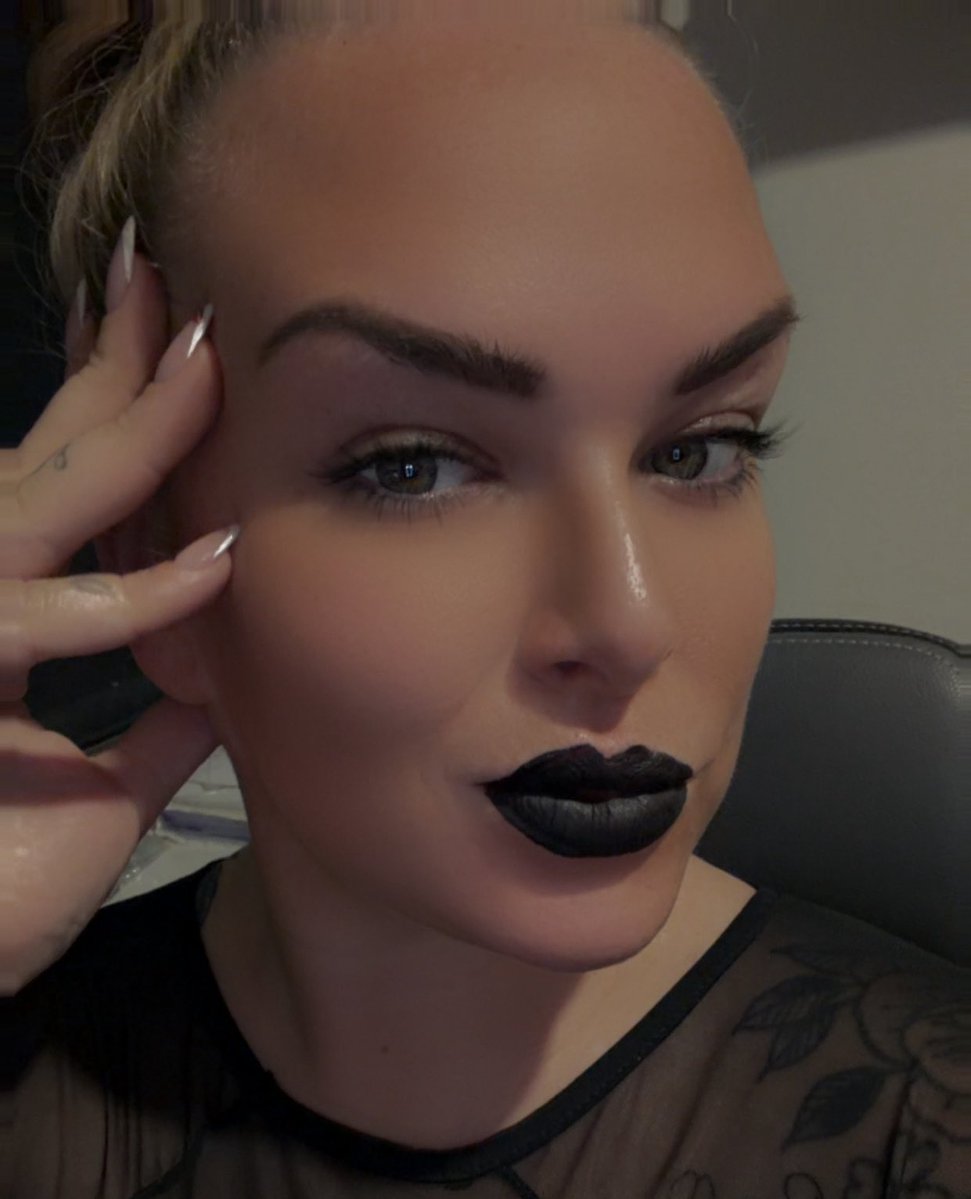 Black like my soul 😈🖤