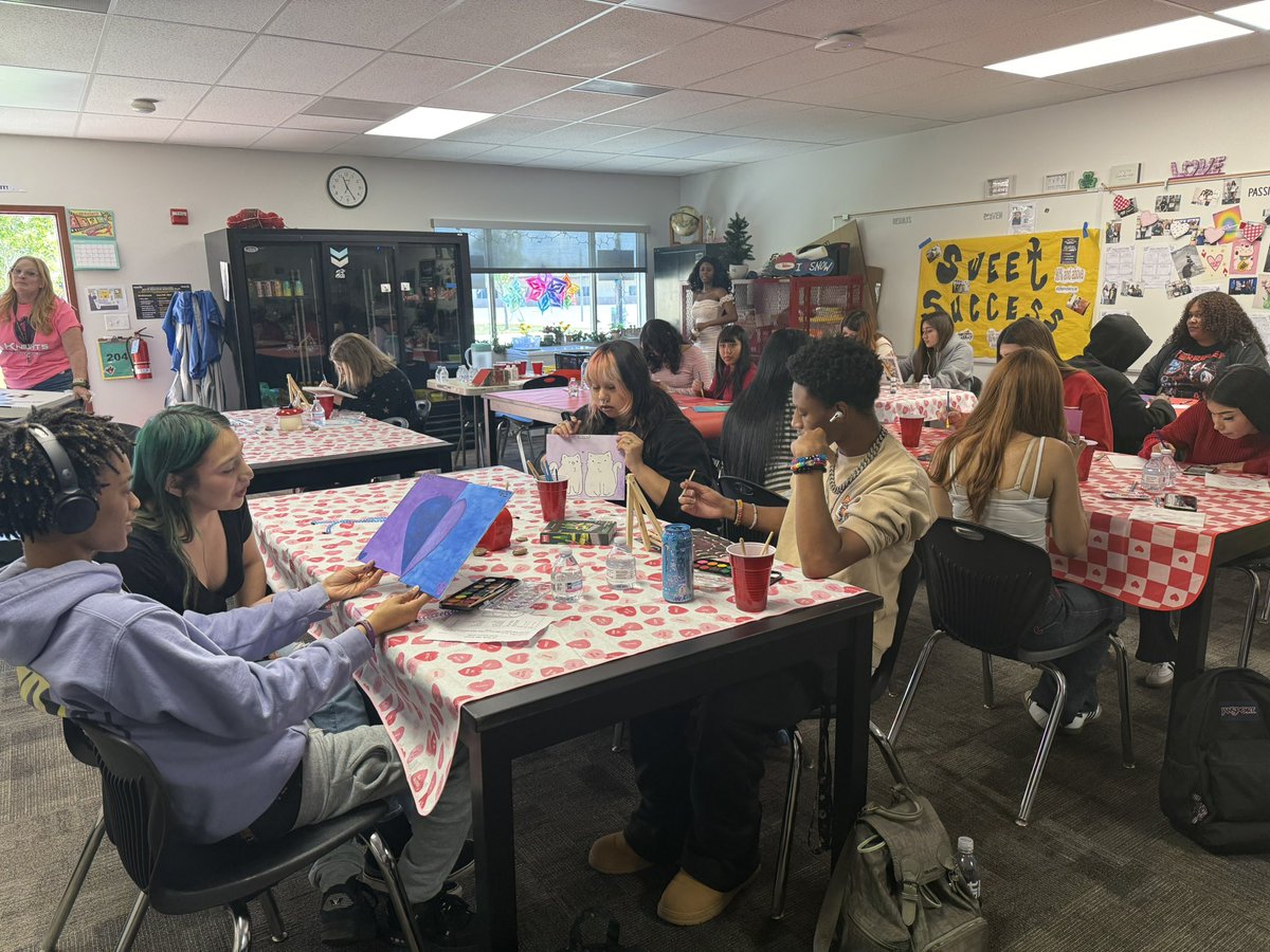 Val High & Val Academy Instructional Coach tweet media