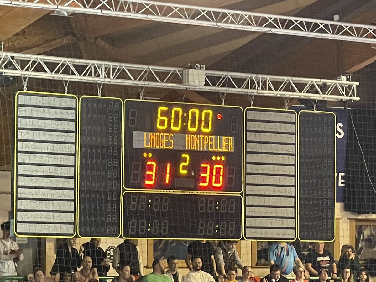 FlashFM Limoges 89.9 tweet media